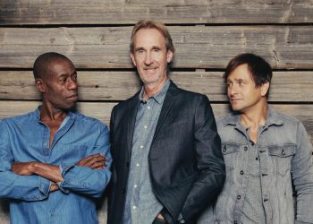 Mike + The Mechanics - Looking Back - Living The Years 2025 Tour Berlin (C)Patrick Balls