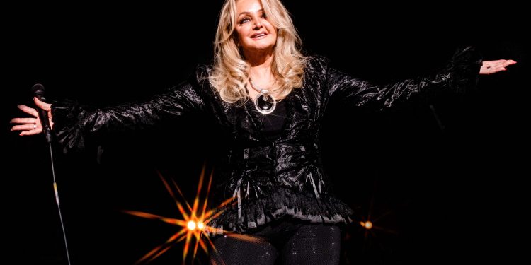 Bonnie Tyler - Just Live Tour 2025 - Rock-Ikone kommt nach Berlin (C) Alexander Mertsch