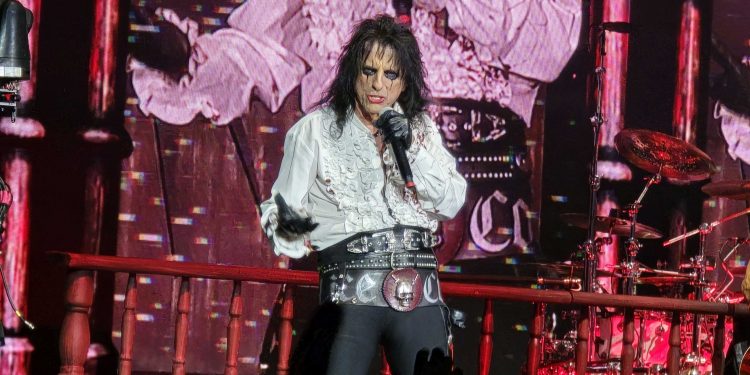 Alice Cooper in Berlin: Eine Nacht voller Horror und Rock'n'Roll (C)Dennis Hahn / BerlinMagazine.de