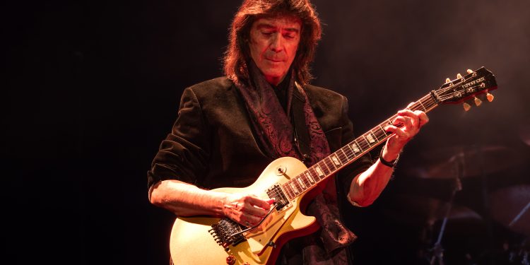 Steve Hackett Berlin 2025 - Genesis Greats, Lamb Highlights & Solo (C)Michaela Ix