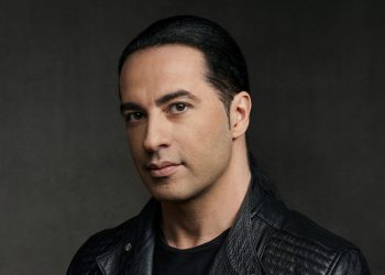 Bülent Ceylan - Yallah Hopp! – Die Welt ist verrückt, auch in Berlin (C)Arno Steinfort