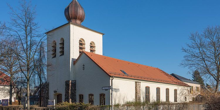 Altglienicke feiert 650 Jahre: Eine Zeitreise voller Festlichkeiten und Geschichte (C)A.Savin, Wikipedia