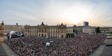 Staatsoper für alle 2025: Das große Klassik Open Air auf dem Bebelplatz in Berlin (C)Peter Adamik