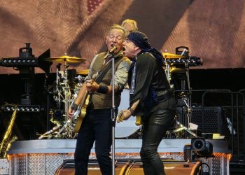 The Boss in Bestform: Bruce Springsteen und die E Street Band zelebrieren 50 Jahre Rockgeschichte in Berlin (C)Dennis Hahn / BerlinMagazine.de