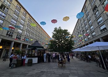 Berlin feiert das 7. Weinfestival am Walter-Benjamin-Platz – Ein Fest für die Sinne im Herzen der City West! (C)Dennis Hahn / BerlinMagazine.de