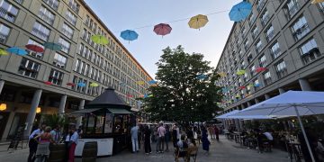 Berlin feiert das 7. Weinfestival am Walter-Benjamin-Platz – Ein Fest für die Sinne im Herzen der City West! (C)Dennis Hahn / BerlinMagazine.de