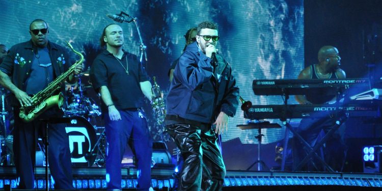 „Happy Lolla-versary!“: Lollapalooza Berlin 2025 feierte 10. Jubiläum im Tanz von Regen und Sonne (C)Dennis Hahn / BerlinMagazine.de