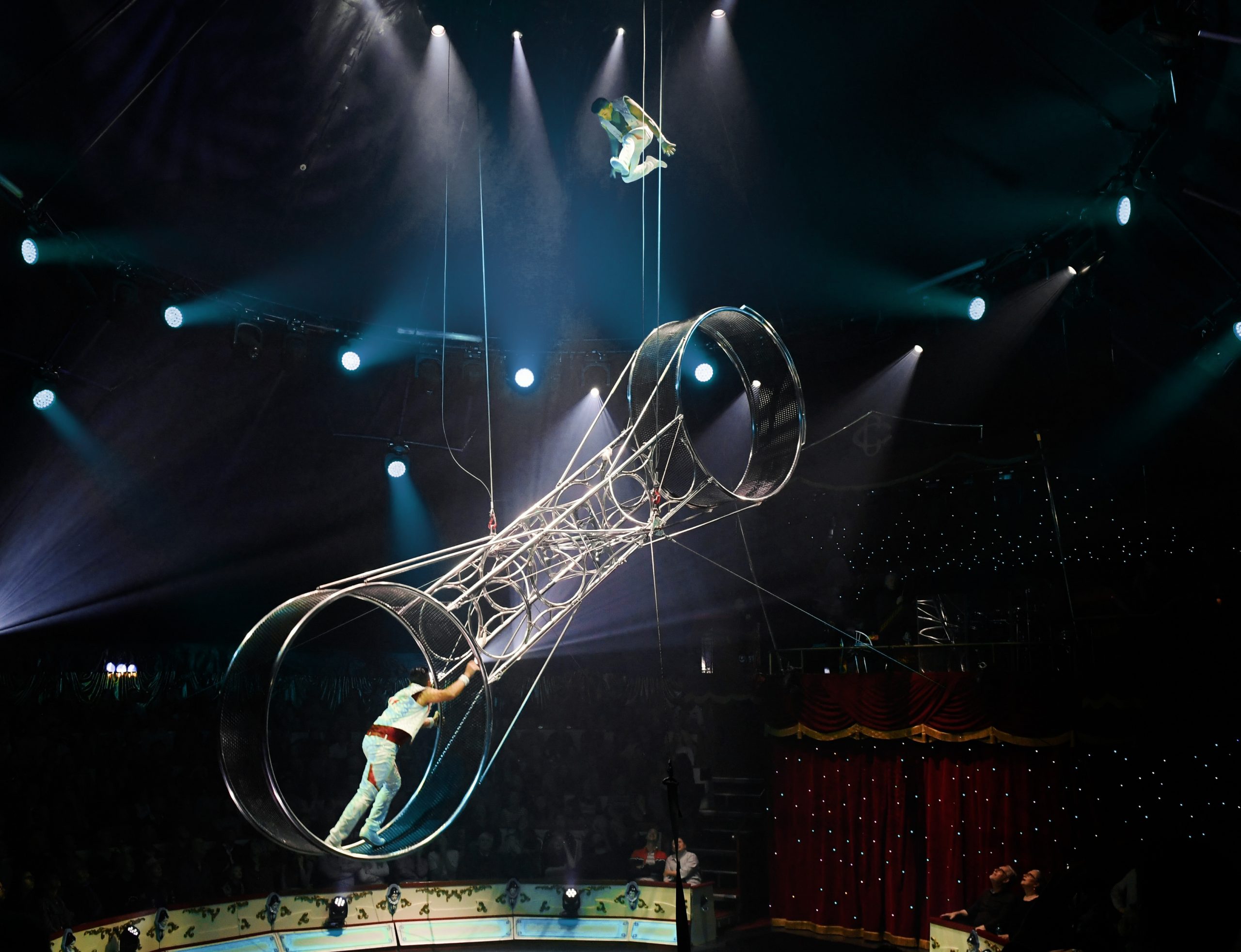 Der 21. Original Roncalli Weihnachtscircus „Magisch!“ im Berliner Tempodrom (C)Roncalli Weihnachtscircus