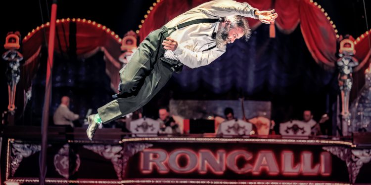Der 21. Original Roncalli Weihnachtscircus „Magisch!“ im Berliner Tempodrom (C)Roncalli Weihnachtscircus