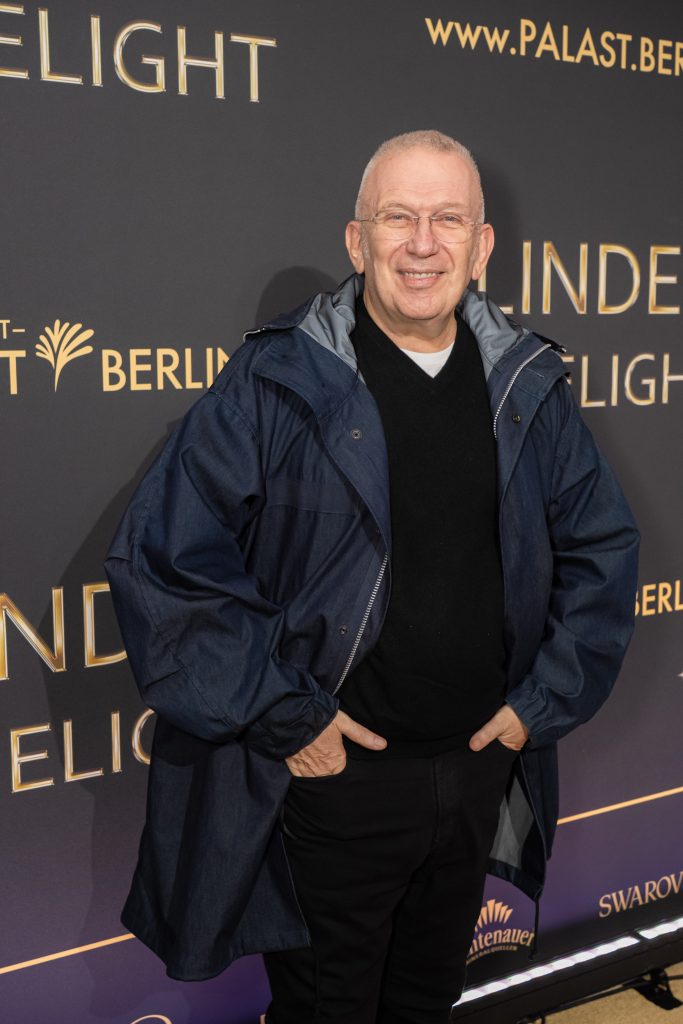 Weltpremiere im Friedrichstadt-Palast: „BLINDED by DELIGHT“ lässt Berlin träumen – Standing Ovations für eine Show der Superlative (C)Markus Nass