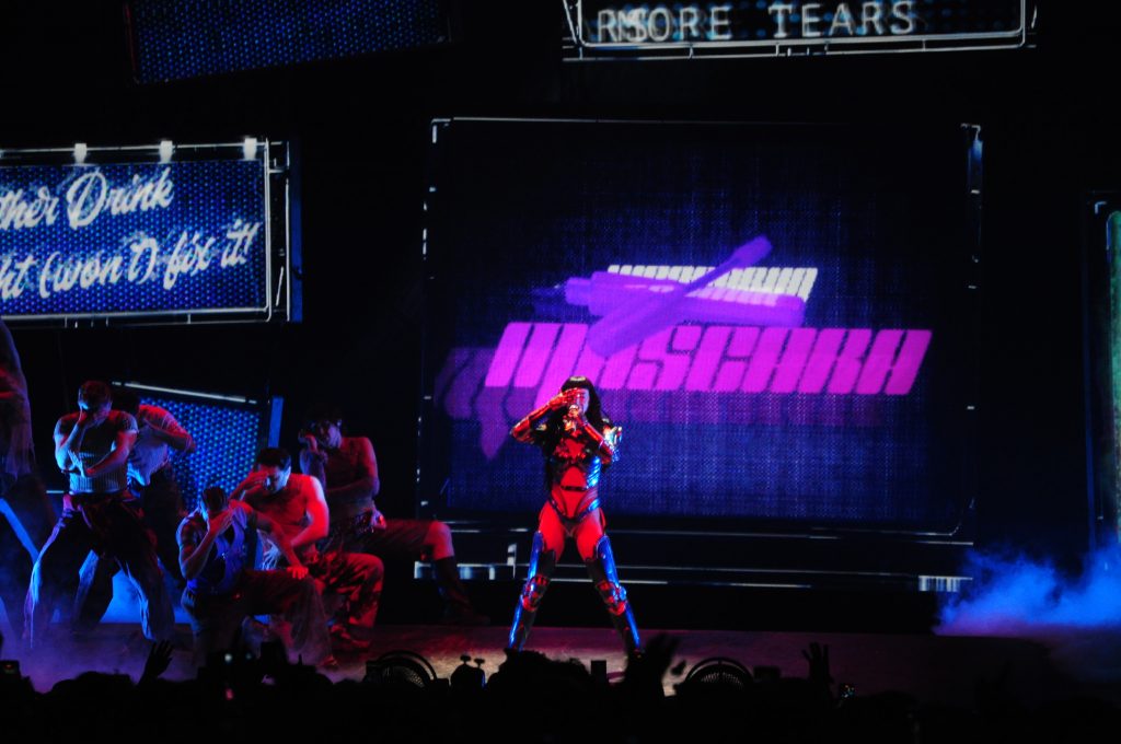 Ein emotionaler Trip durch die „Lifetimes“: Katy Perrys triumphale Pop-Oper in der Berliner Uber Arena (C) Dennis Hahn / BerlinMagazine.de