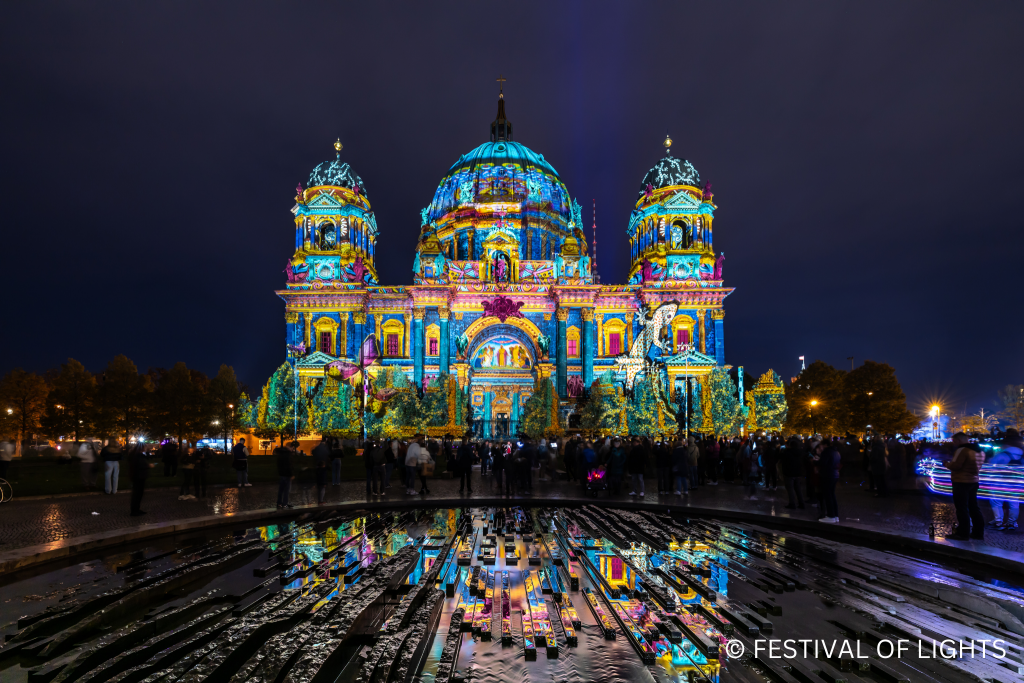 Die Hauptstadt im Lichterglanz: Das Festival of Lights 2025 (C)Festival of Lights