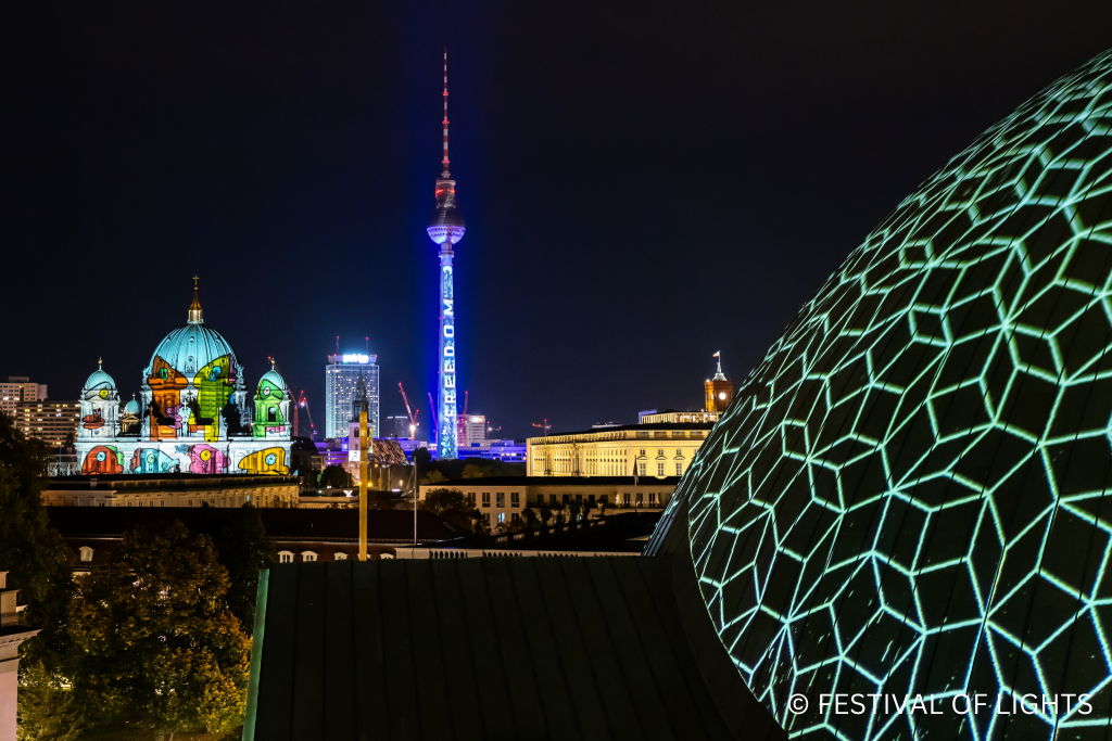 Die Hauptstadt im Lichterglanz: Das Festival of Lights 2025 (C)Festival of Lights