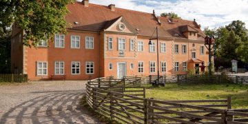 Herbstmarkt mit Textilien & Kunsthandwerk auf der Domäne Dahlem (C) Domäne Dahlem / K. Wendlandt