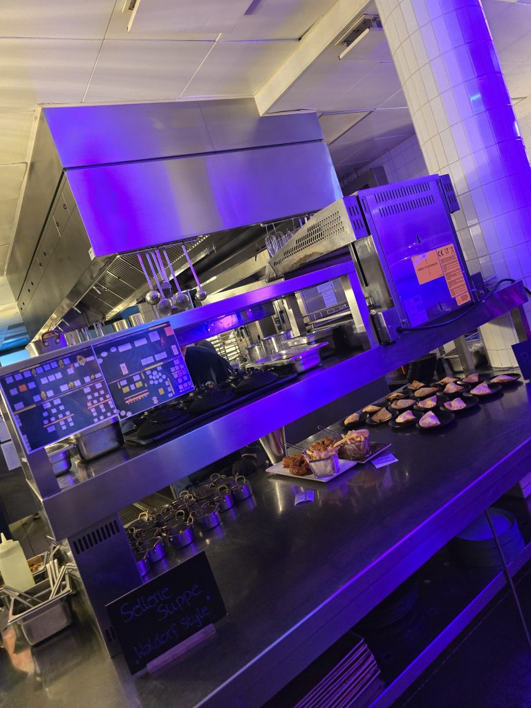 Kitchen Party Clash Kitchen NYX Hotel Köpenick