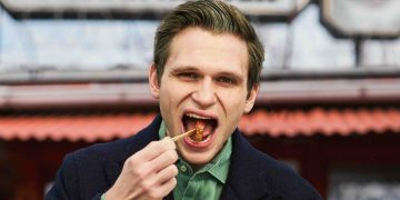 Fabian Köster live in Berlin: 10 Jahre Reporter – (fast) ohne Grenzen (C)Ronja Hartmann