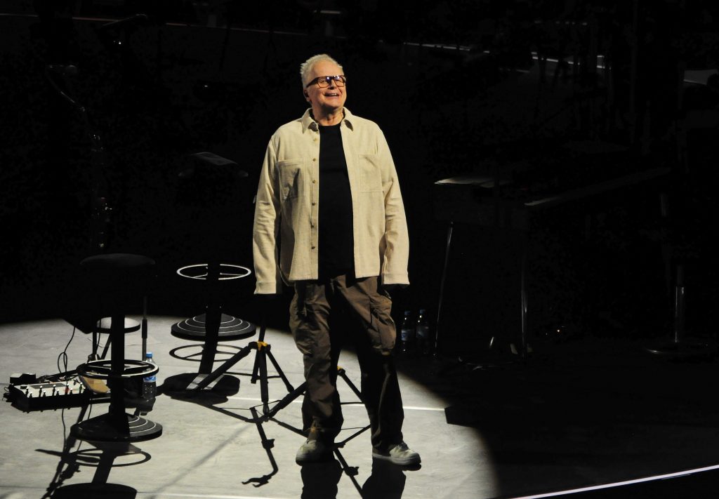 Herbert Grönemeyer in Berlin: Ein akustisches Triumphgeheul „Mittendrin“ in der Uber Arena (C)Dennis Hahn / BerlinMagazine.de