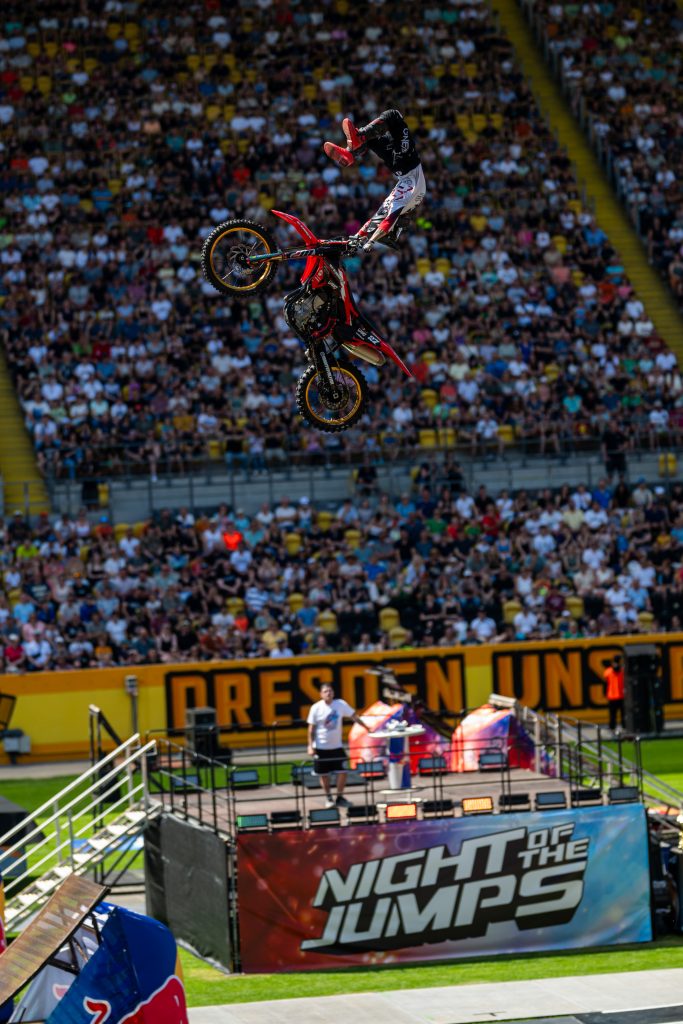 Adrenalin pur: NIGHT of the JUMPs feiert spektakulären Saisonauftakt 2026 in Berlin (C)NOTJ