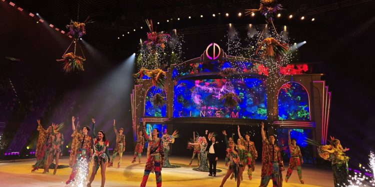 Holiday on Ice Premiere 2026 im Tempodrom Berlin mit Max Giesinger (C)Dennis Hahn / BerlinMagazine.de