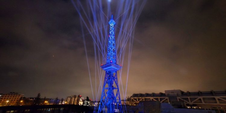 100 Jahre Funkturm: „What the Funk“ – Berlins Technikikone erstrahlt in neuem Licht (C)Dennis Hahn / BerlinMagazine.de