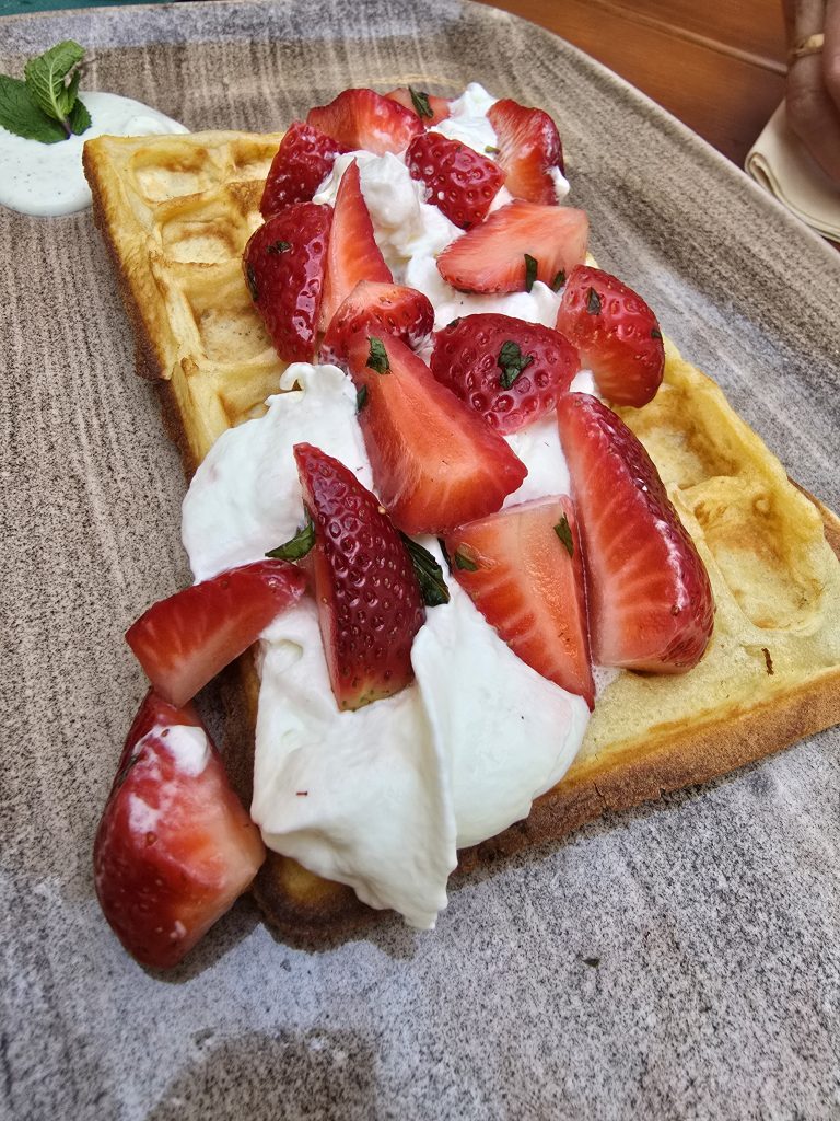 Frühlingserwachen in Friedrichshain: Jäger & Lustig läutet den Terrassenstart ein! (C)Dennis Hahn / BerlinMagazine.de