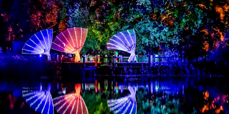 Ein Sommerabend voller Wunder: Die Britzer Gartennacht 2026 lädt zum Träumen ein (C)David Marschalsky