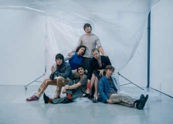 Buntspecht live in Berlin 2026: Dystopische Romantik und wilde Schönheit (C)Marlene Del Bello