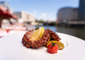 Ostern an der Spree: Gourmet-Grill-Lunch in der Ganymed Brasserie & Brechts Steakhaus (C)Selina Schrader