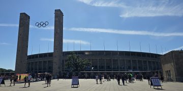 Saisoneröffnung im Olympiastadion Berlin: Ostern auf der blauen Laufbahn von Usain Bolt (C)Dennis Hahn