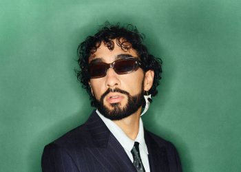 Diamanten, Disziplin und cineastische Träume: Sofiane Pamart triumphiert in der Berliner Philharmonie (C)Martin Cayssilie / Whisper Not Agency