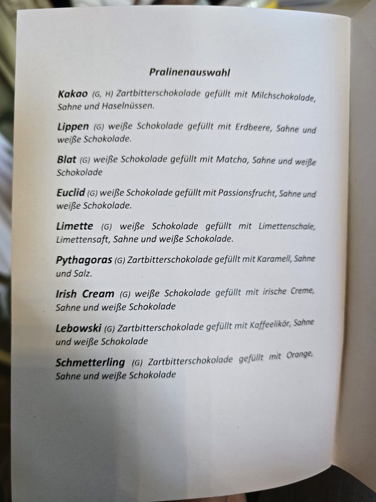 Rokoko-Rausch & Scones-Glück: Warum der Afternoon Tea im Ermelerhaus Berlins ultimativer Geheimtipp ist (C)Dennis Hahn