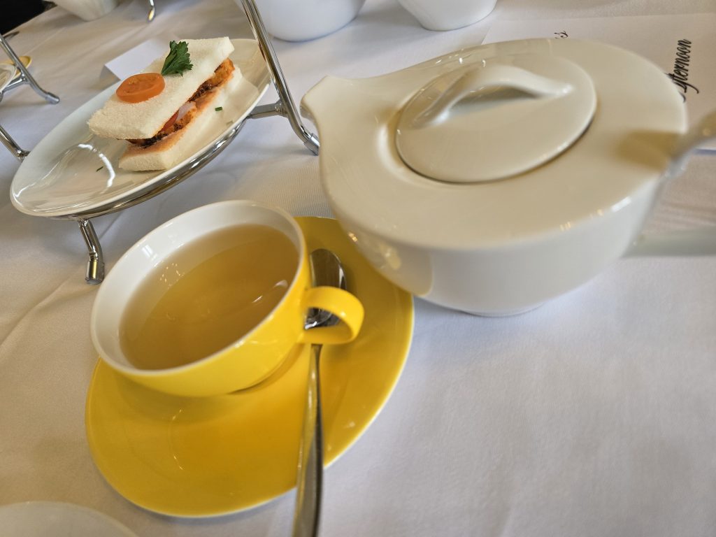 Rokoko-Rausch & Scones-Glück: Warum der Afternoon Tea im Ermelerhaus Berlins ultimativer Geheimtipp ist (C)Dennis Hahn