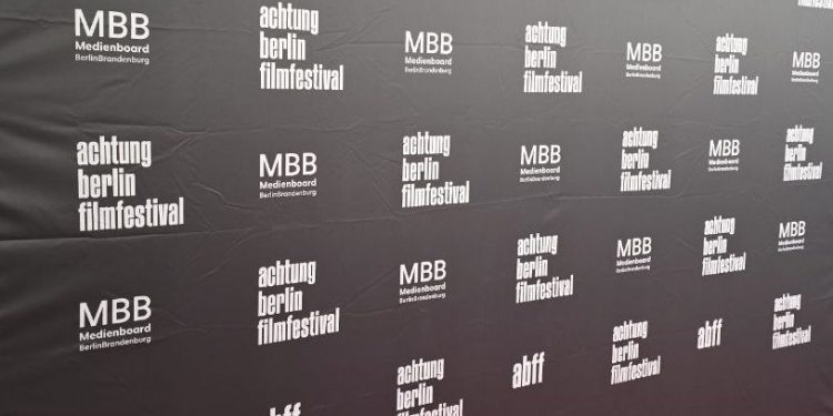 Das 22. achtung berlin filmfestival verwandelt die Hauptstadt 2026 in eine gigantische Leinwand (C)Dennis Hahn