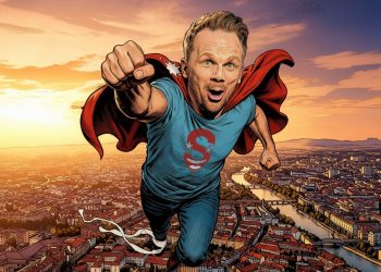 Der Comedy-Superheld landet in Berlin: Ralf Schmitz präsentiert „Schmitzmän“ in der Uber Arena (c)HPR Künstler & Medien GmbH