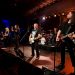 Glam-Rock im Autohaus: Wie The Sweet Berlin-Pankow komplett auf den Kopf stellten (C)Dennis Hahn
