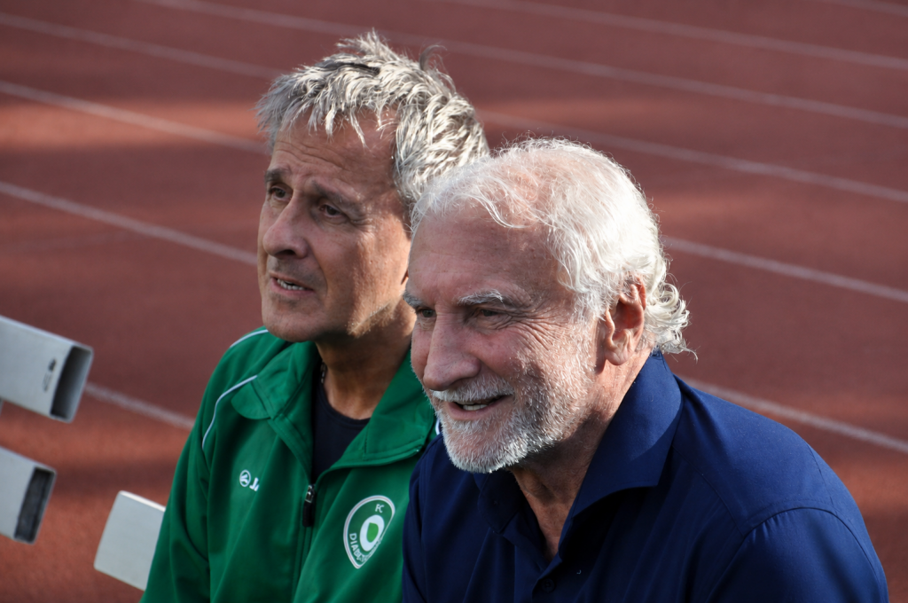 Benefizspiel FC Bundestag gegen FC Diabetologie in Berlin für mehr Diabetes-Aufklärung