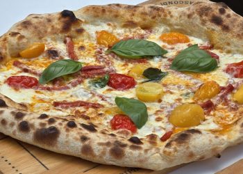 Caputo Pizza Village Berlin 2026 im Napoleon Komplex mit neapolitanischer Pizza und freiem Eintritt