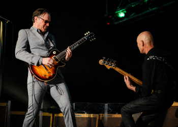 Joe Bonamassa live auf der Bühne: Der Blues-Rock-Gitarrist kommt am 30. Oktober 2026 in die Uber Arena Berlin.