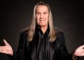 Nicko McBrain kommt 2026 mit An Evening With Nicko McBrain in die Passionskirche Berlin