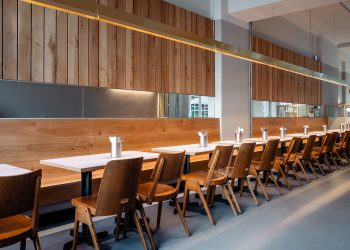 hier. Esslokal in der AchtBerlin Berlin mit regionalem Lunch, saisonaler Küche und nachhaltigem Konzept