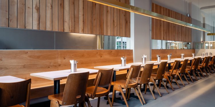 hier. Esslokal in der AchtBerlin Berlin mit regionalem Lunch, saisonaler Küche und nachhaltigem Konzept