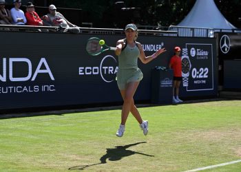 Paula Badosa bei den Berlin Tennis Open 2026 im Steffi-Graf-Stadion