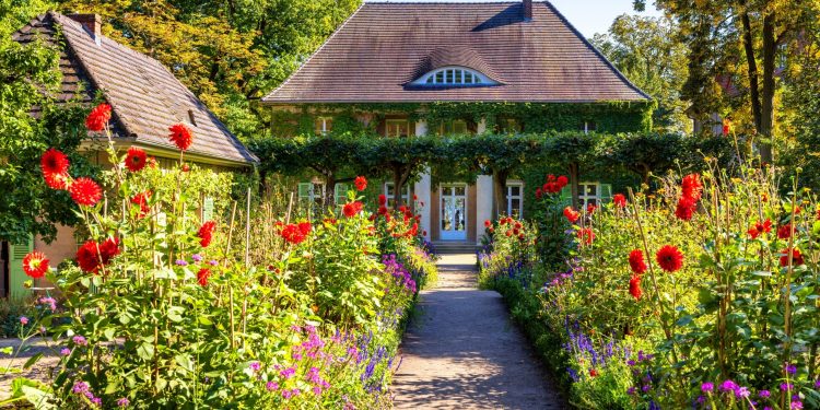 Liebermann-Villa am Wannsee beim Sommerfest zum 20-jährigen Museumsjubiläum