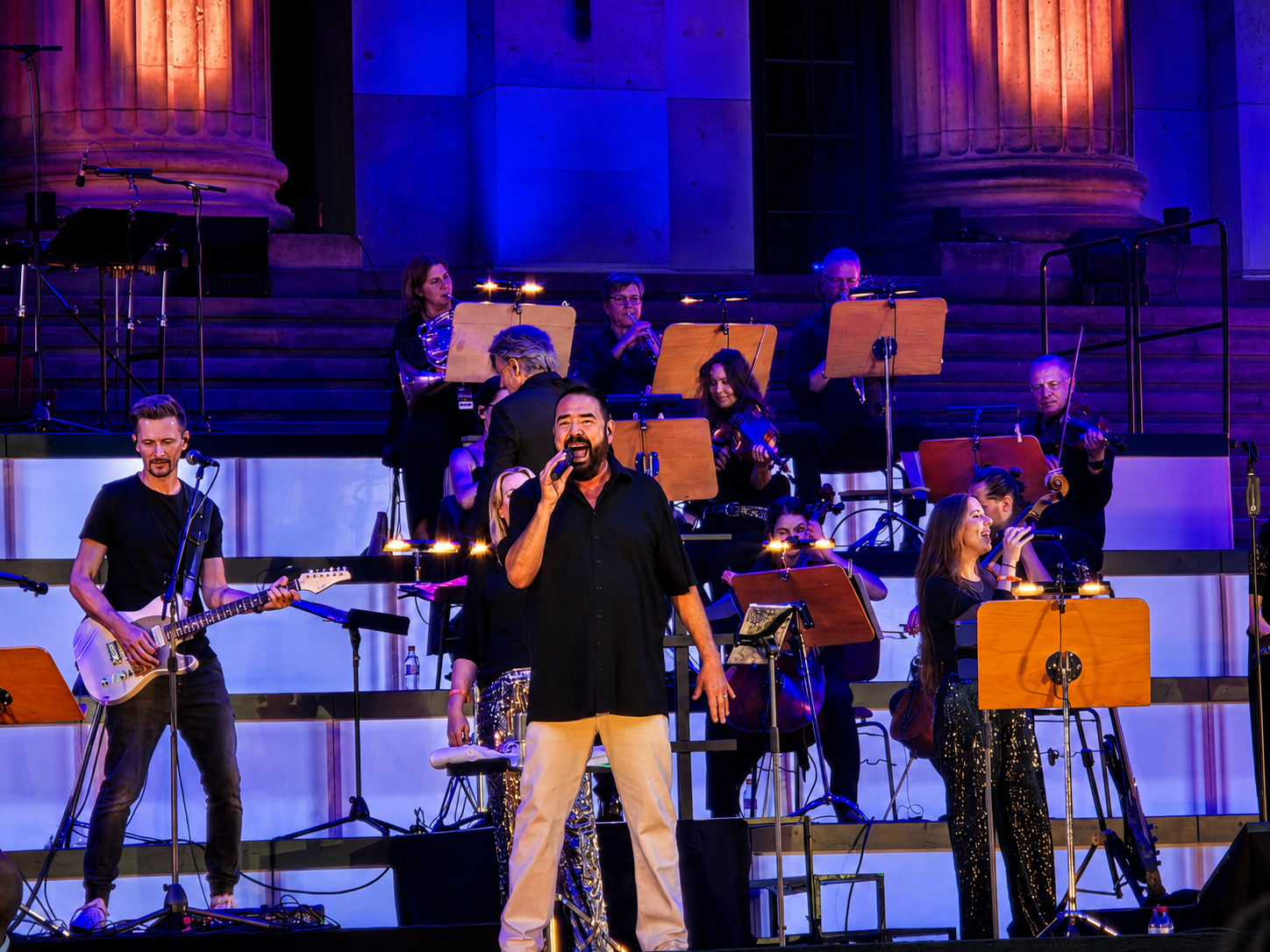 Alphaville und die Neue Philharmonie Frankfurt beim Classic Open Air 2026 auf dem Berliner Gendarmenmarkt