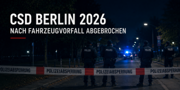Polizeiabsperrung und Einsatzkräfte bei Nacht nach dem Abbruch des CSD Berlin 2026