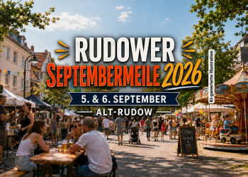 Rudower Septembermeile 2026 mit Marktständen, Familien und Kinderkarussell beim Straßenfest in Alt-Rudow
