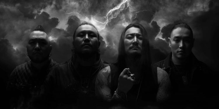 The HU vor dunklen Gewitterwolken für ihr Konzert 2026 in der Columbiahalle Berlin