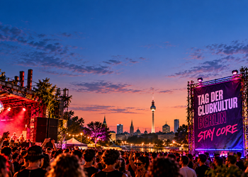 Illustration zum Tag der Clubkultur 2026 in Berlin mit Clubszene und Fernsehturm