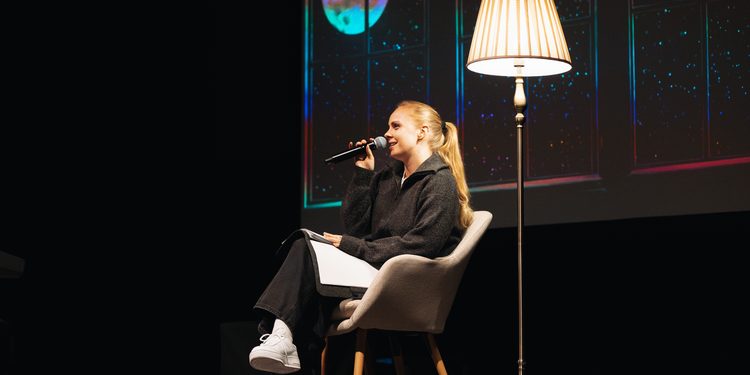 Clara Lösel live auf der Bühne – Preview-Show 2026 in Berlin und Tour 2027