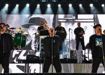 Die Fantastischen Vier live auf der Bühne bei einem Konzert in Berlin
